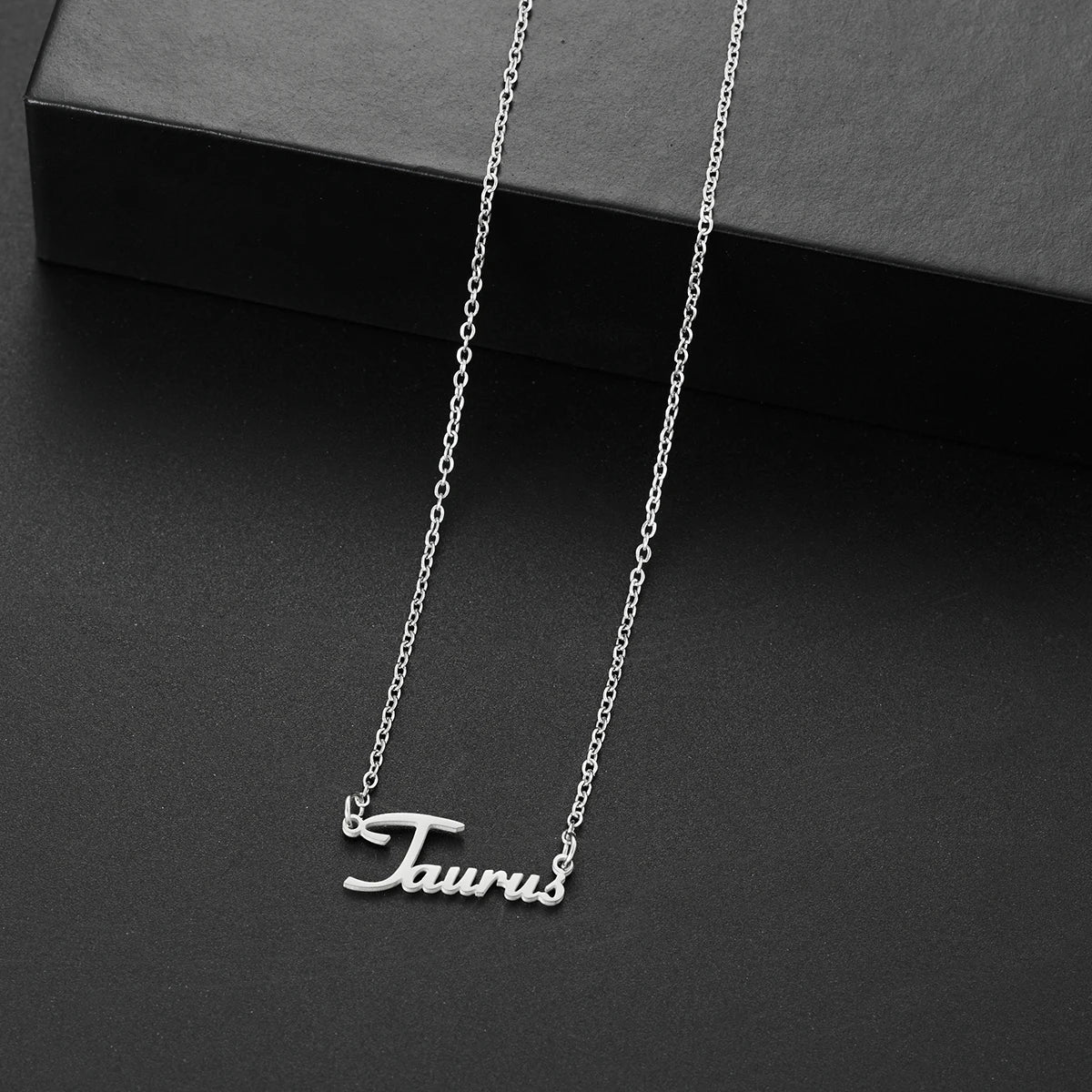 vintage 12 Zodiac Sign Stainless Steel Necklace For Women Letter Constellation pendant Clavicle Chain statement choker necklace