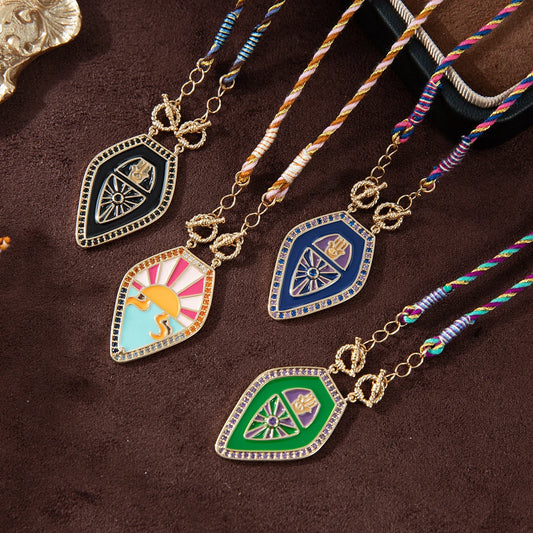 Tarot card necklace, retro artistic color pendant necklace, women's fashion gold-plated color preservation